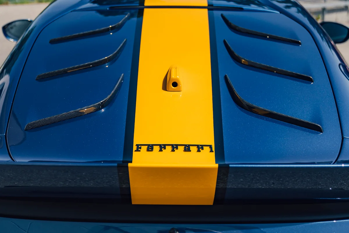 Ferrari 812 Competizione